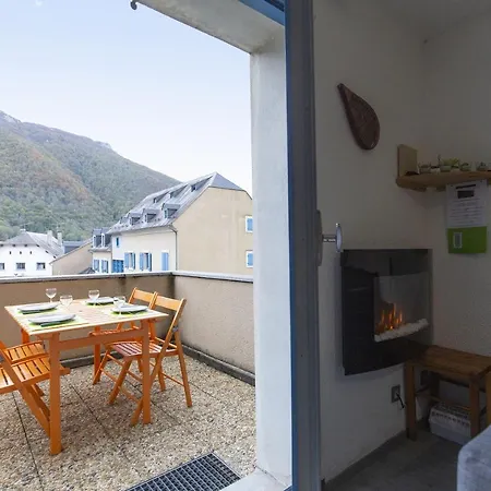 Terrasse Vue Montagne كامبان